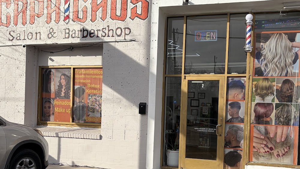 Caprichos Salón & Barbershop primary photo