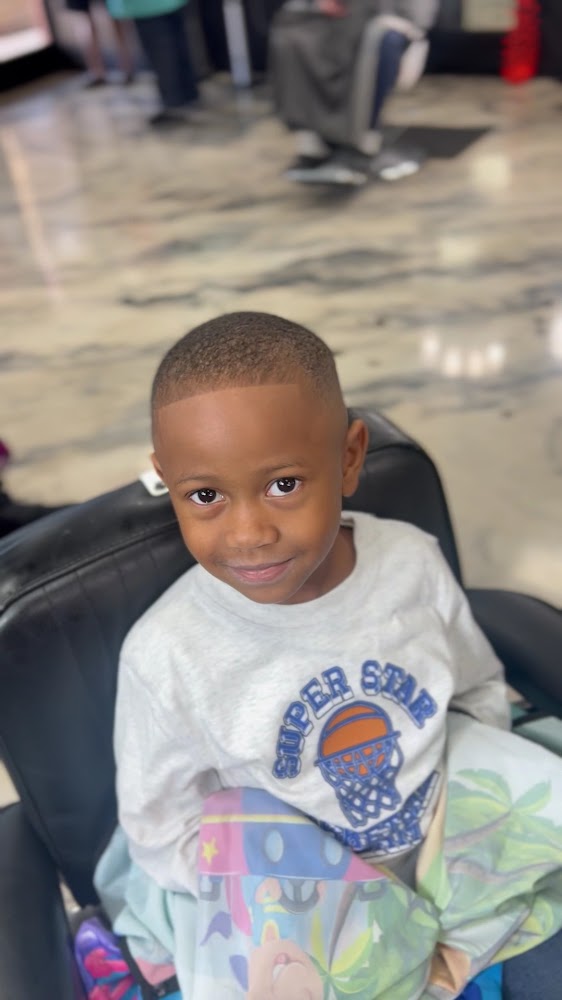 Carlos The Barber view 4