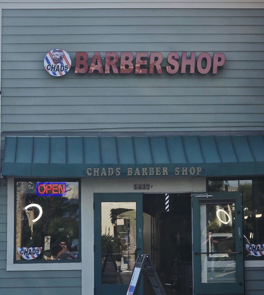 Chad's barber shop ventura view 2