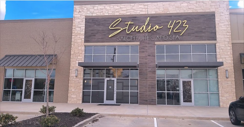 Chiseled and Chic Barbershop view 3