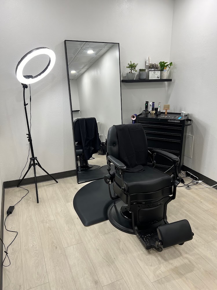 Christian Fierro | College Station Barber primary photo
