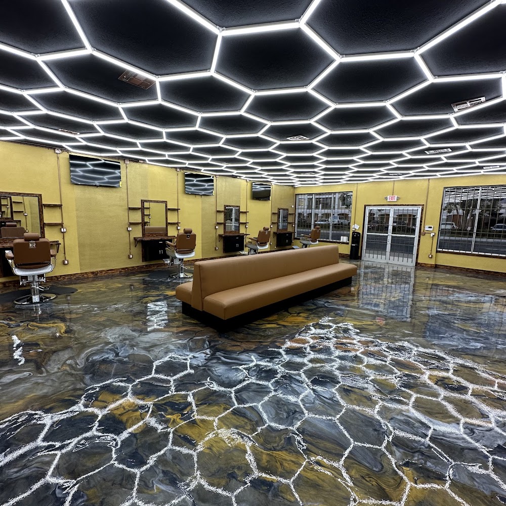 City Men's Studio view 3