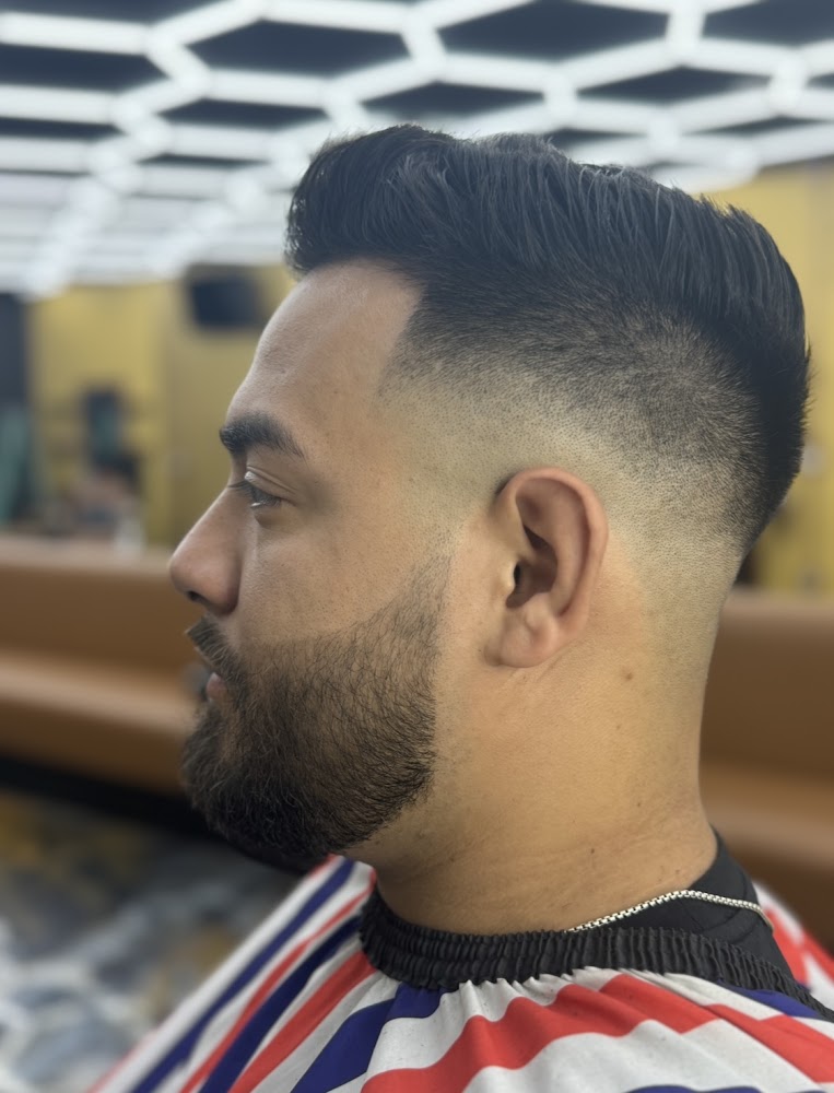 City Men's Studio view 4