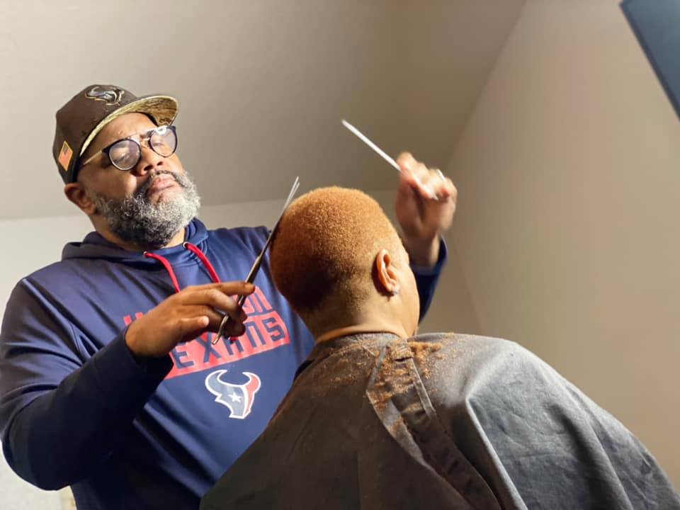 Clark's Professional Mobile Cuts view 2