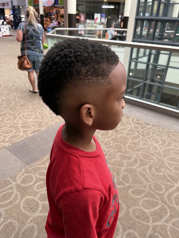 Clippa Cuts Barbershop view 3