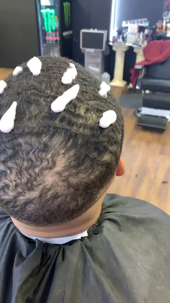Clipperhands Barbershop WESTSIDE view 5