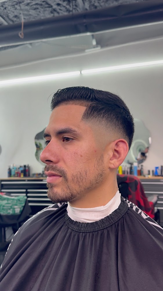 Colt The Barber view 4