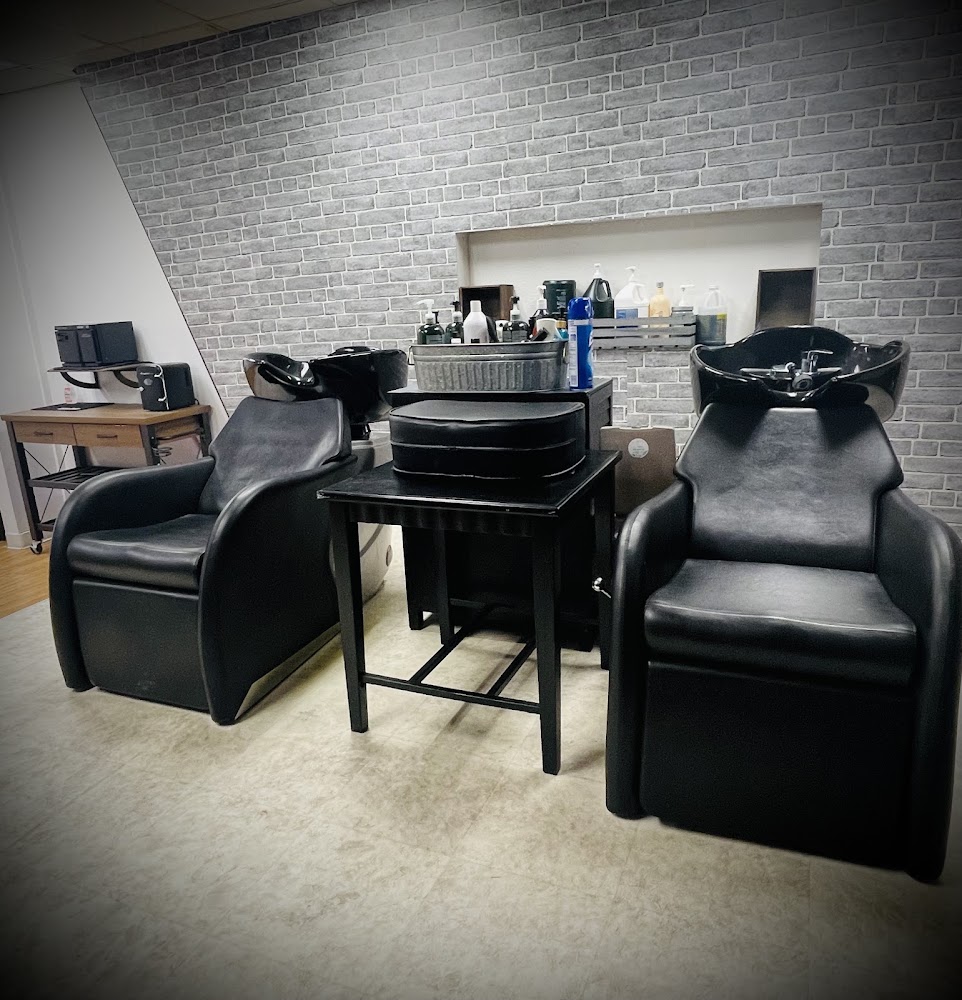 Courtesy Barber Studio view 3