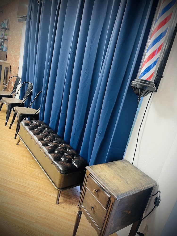 Courtesy Barber Studio view 4