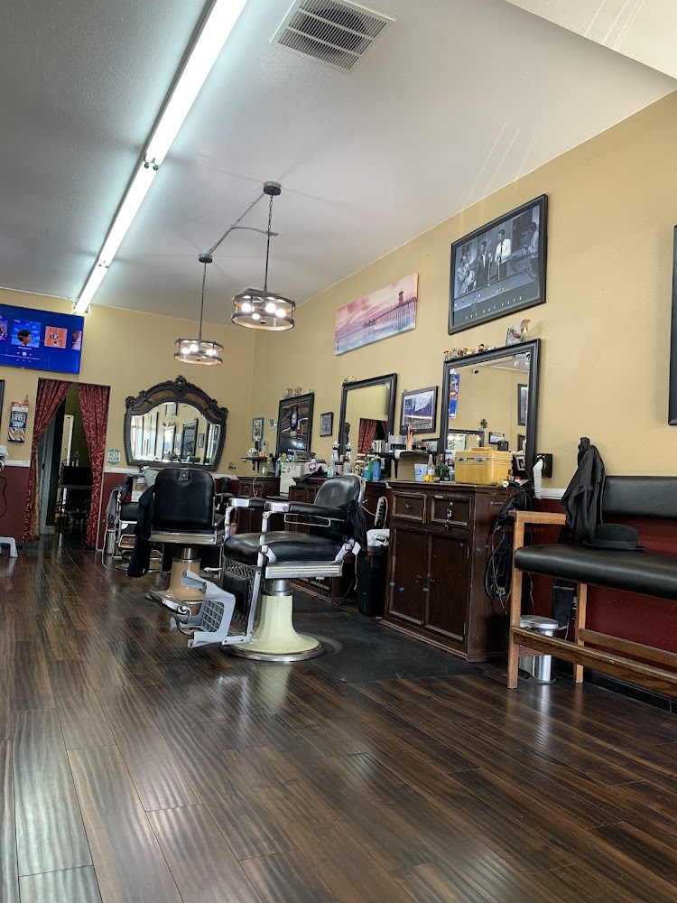 Crowns Barbershop view 2