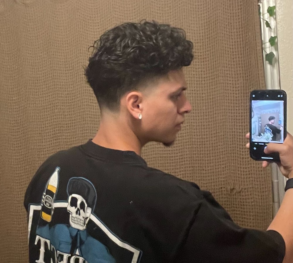 Cruzers Barbershop primary photo
