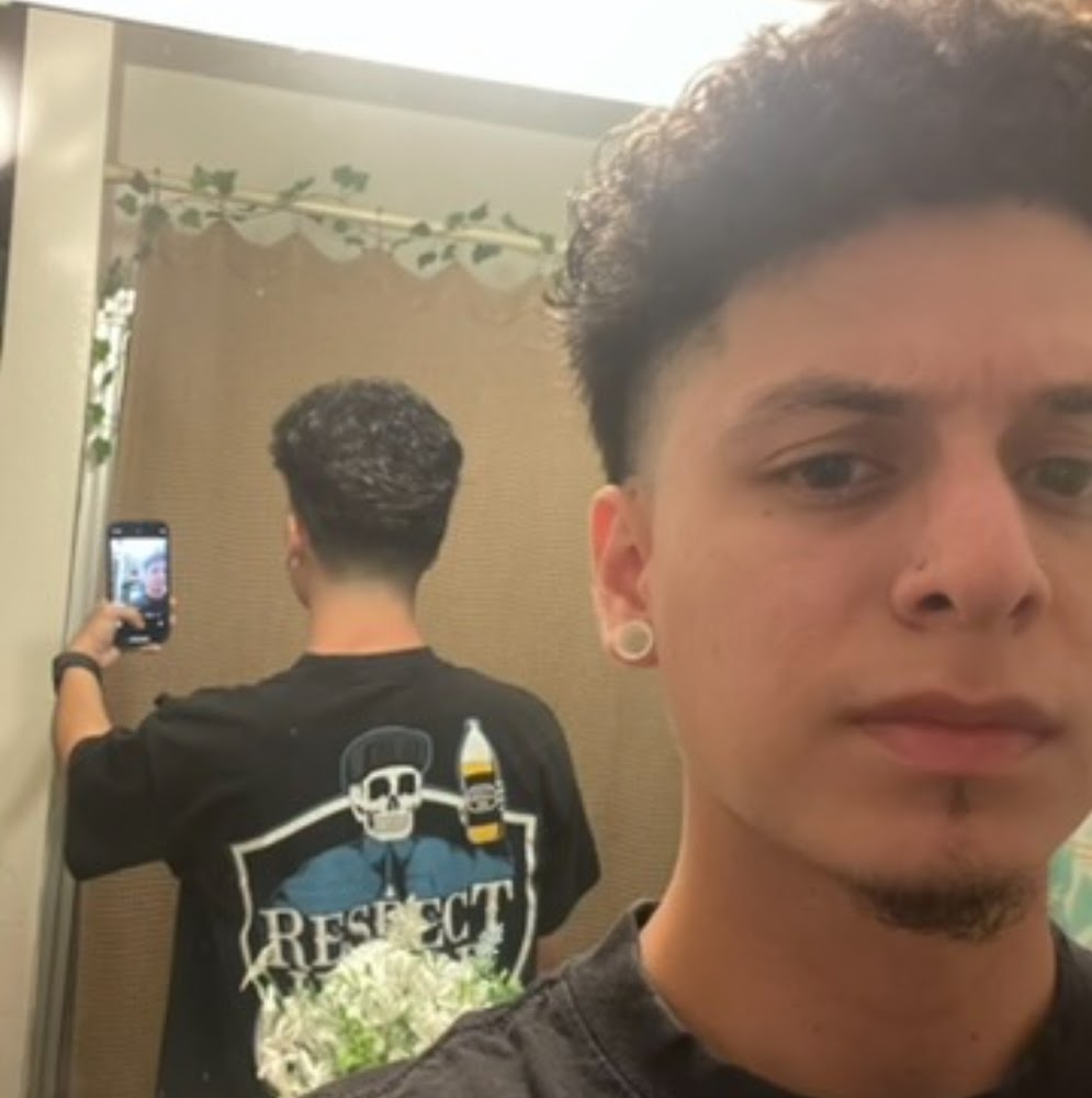 Cruzers Barbershop view 4