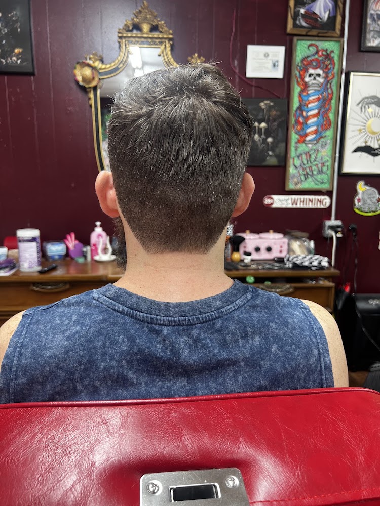 Cutz & Brews Barbershop view 2
