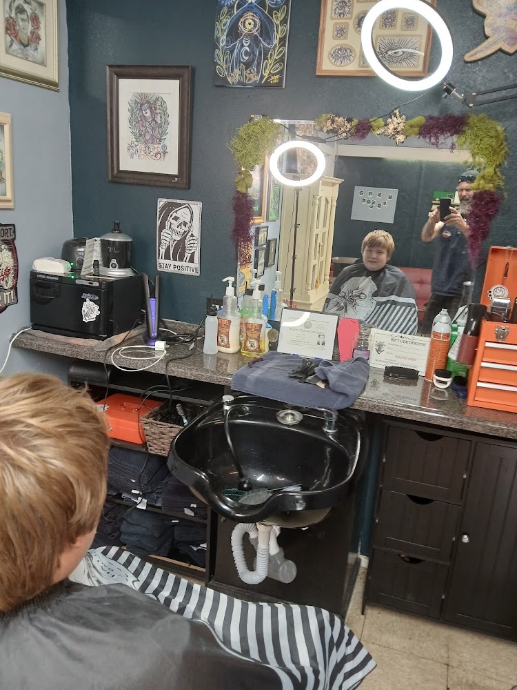 Cutz & Brews Barbershop view 4