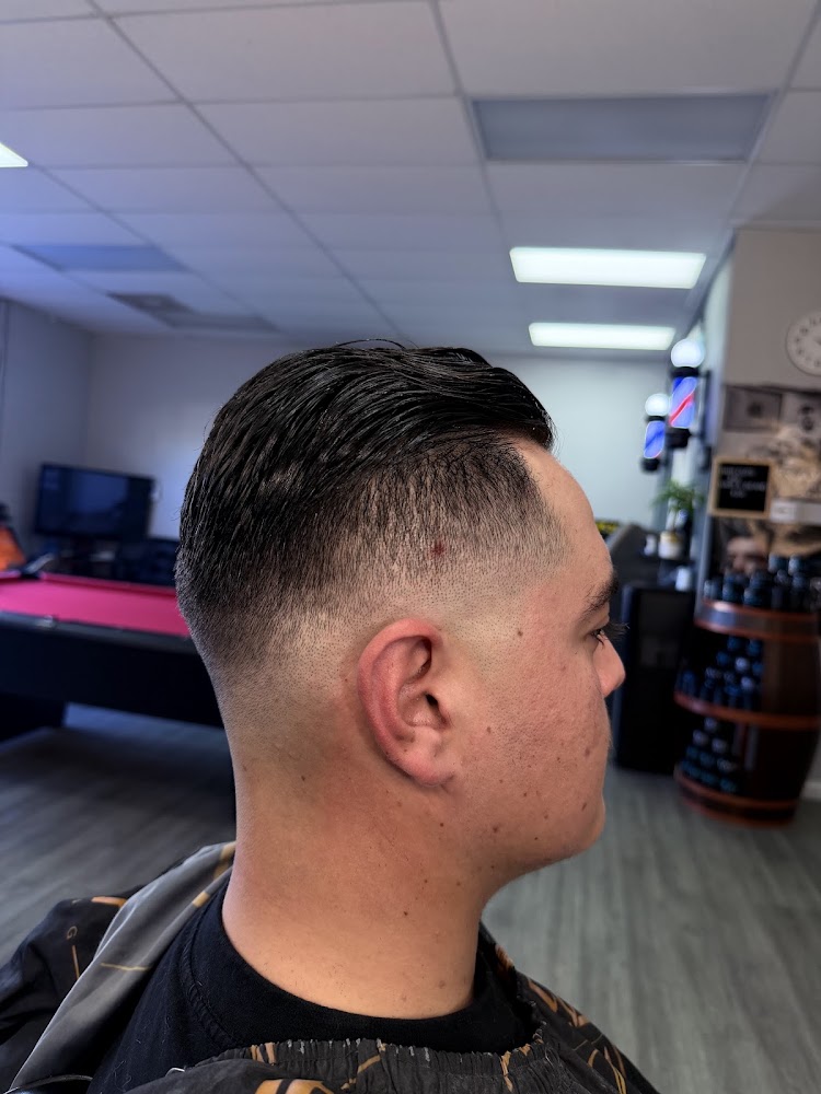 Danny’s Barbershop view 4