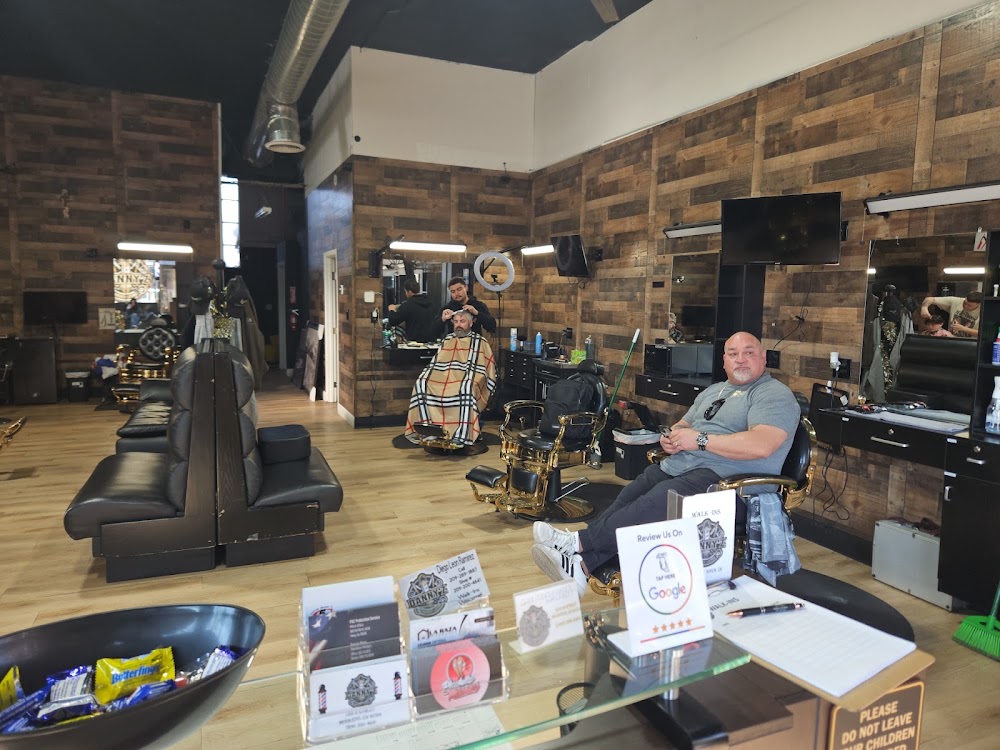 Danny'z Barber Lounge view 4