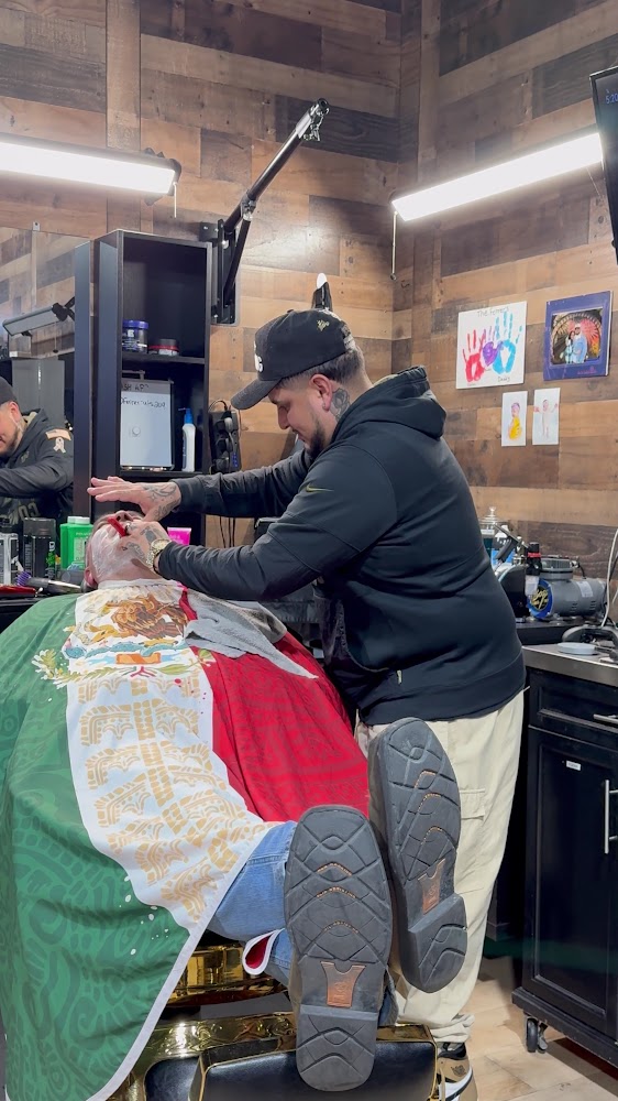Danny'z Barber Lounge view 5