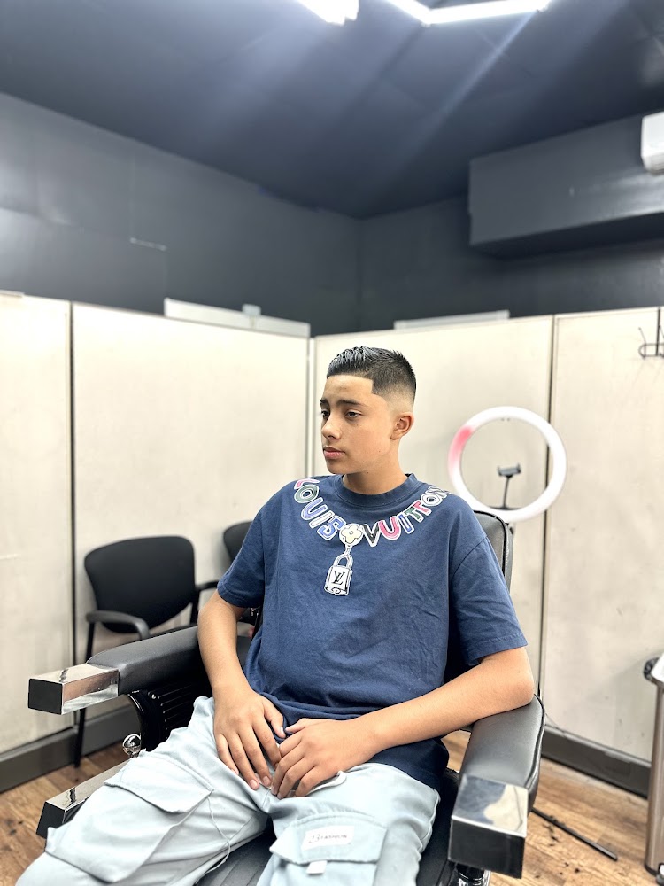 David Asprilla Barbershop view 4