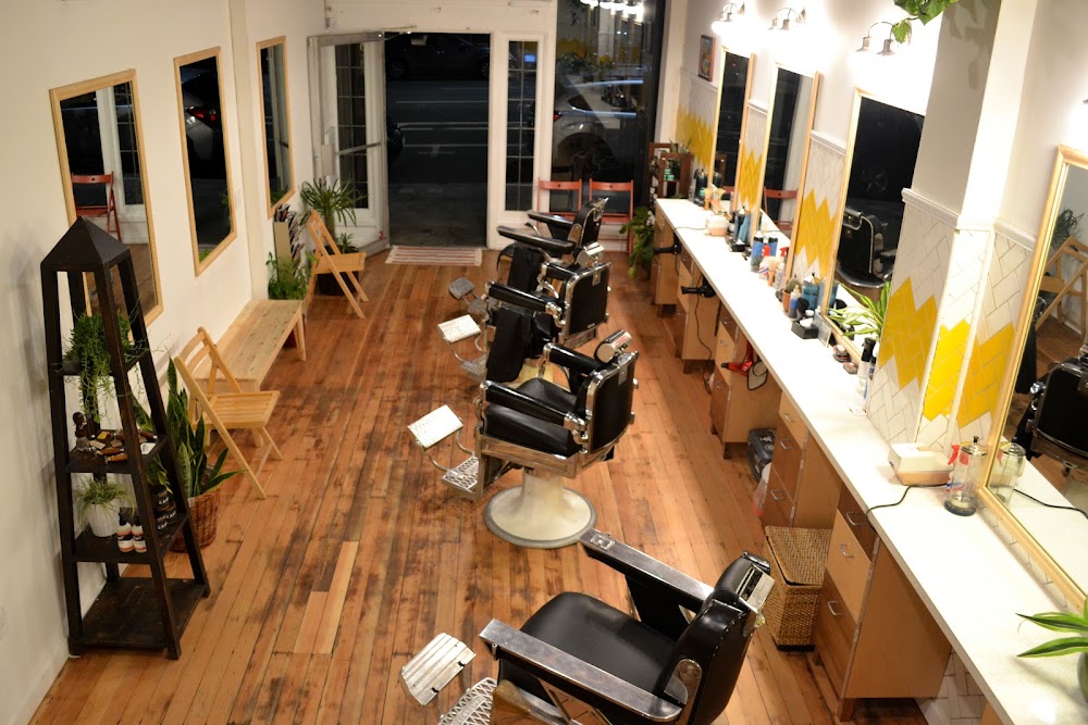 Dax Lee's Barber & Apothecary view 2