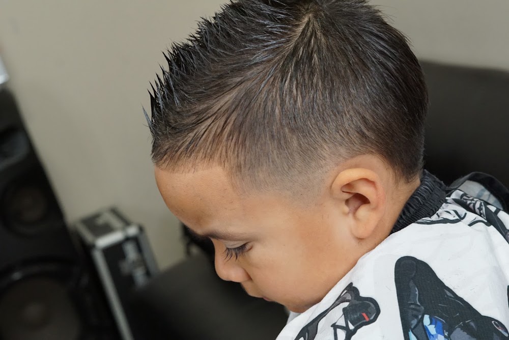 DboiTheBarber primary photo
