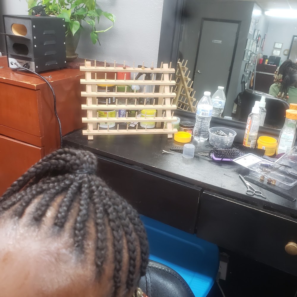 Dehorney's Barber & Beauty view 3