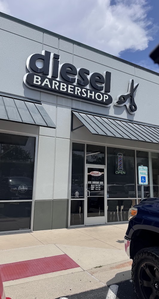 Diesel Barbershop Alamo Ranch view 3