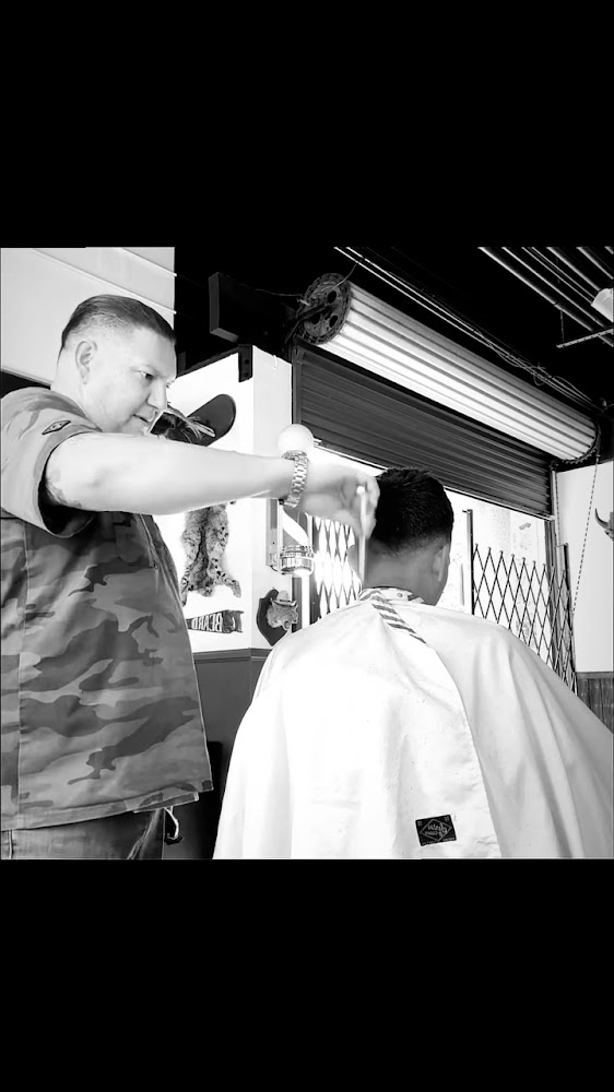 Diligents Barber Club view 4