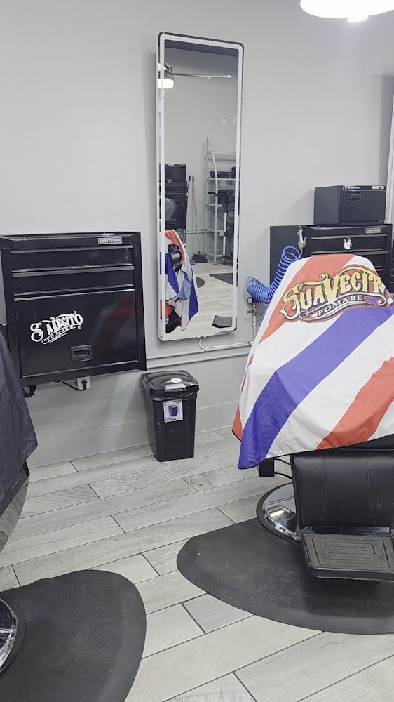 Don Juan Barbershop view 3