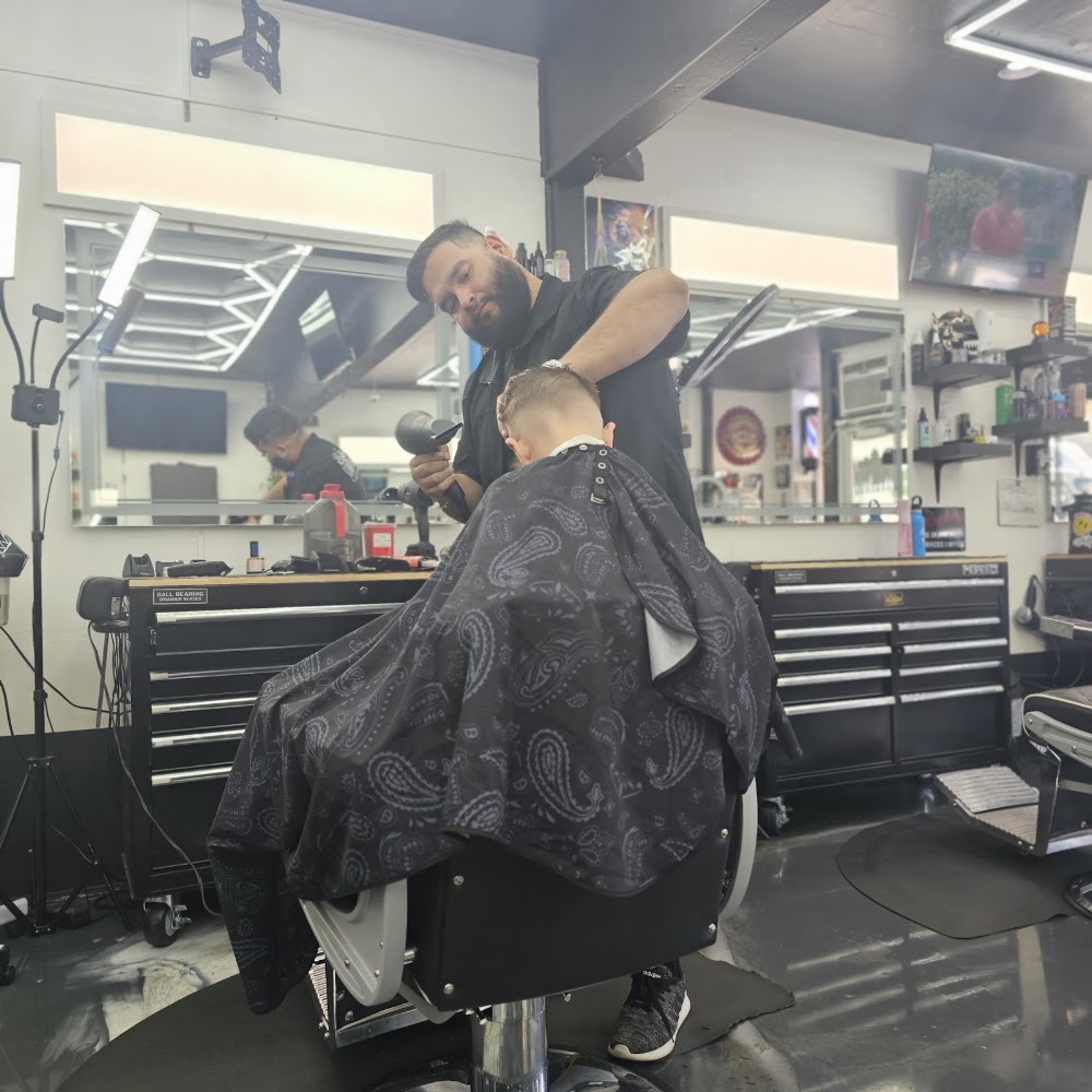 Downtown Barbershop primary photo