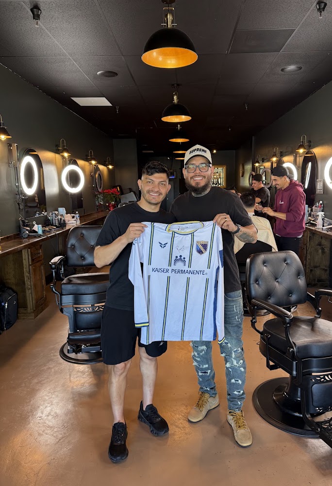 El Camino Barbershop view 5