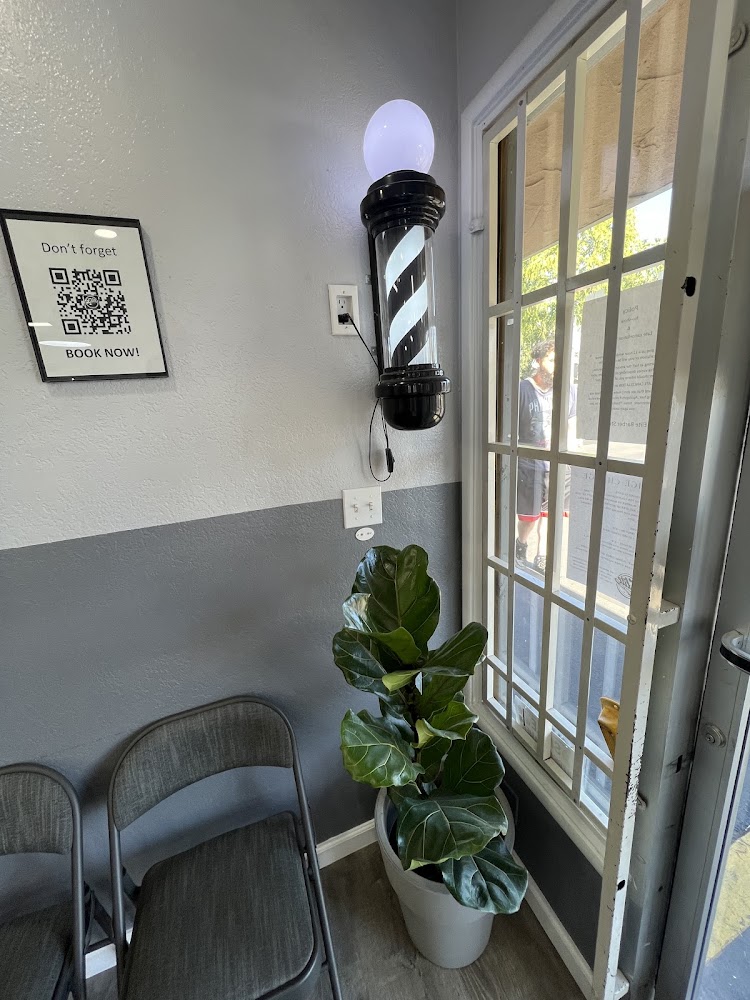 Elite Barber Studios view 2