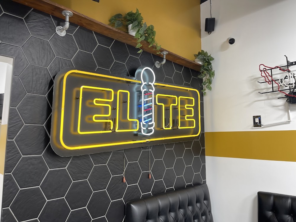 Elite Barbershop view 3