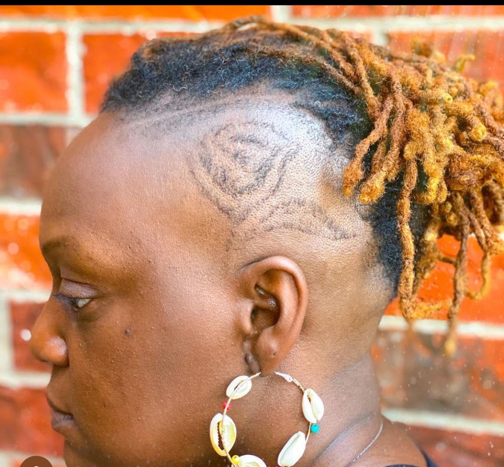 Fade Master Barber Studio (B.lyffe) view 3