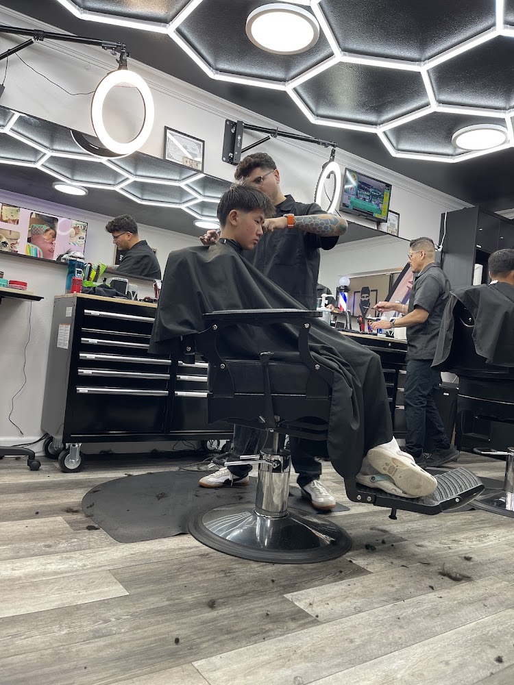 FadeCo Barber Studio view 4