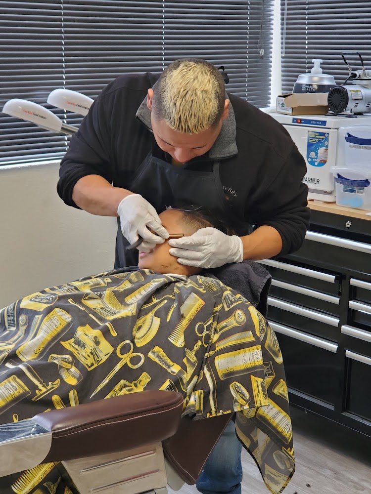 Feel at Home Barbershop view 5