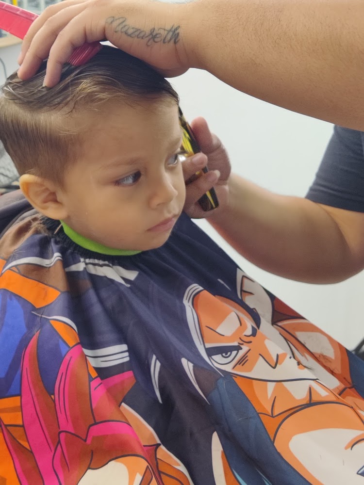 Fern'z barbershop view 2