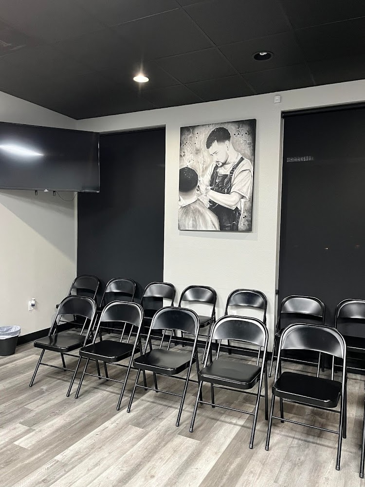 Fineline Barbershop #1 view 3