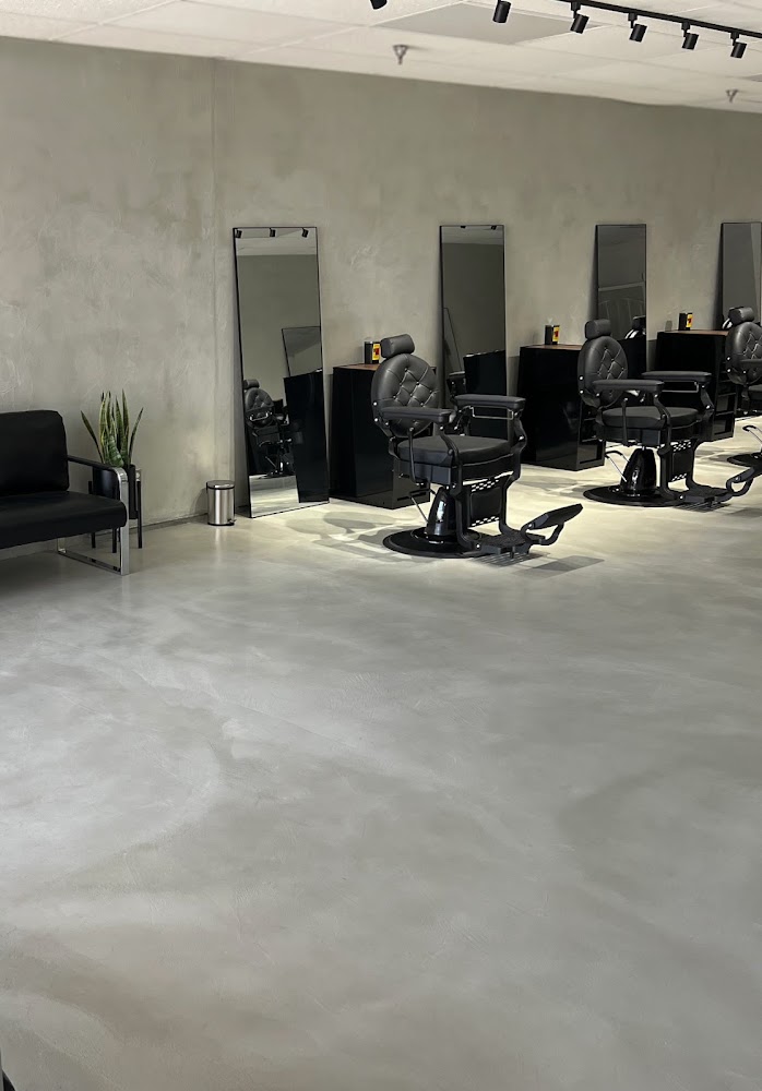 Finest Fadez barbershop view 3
