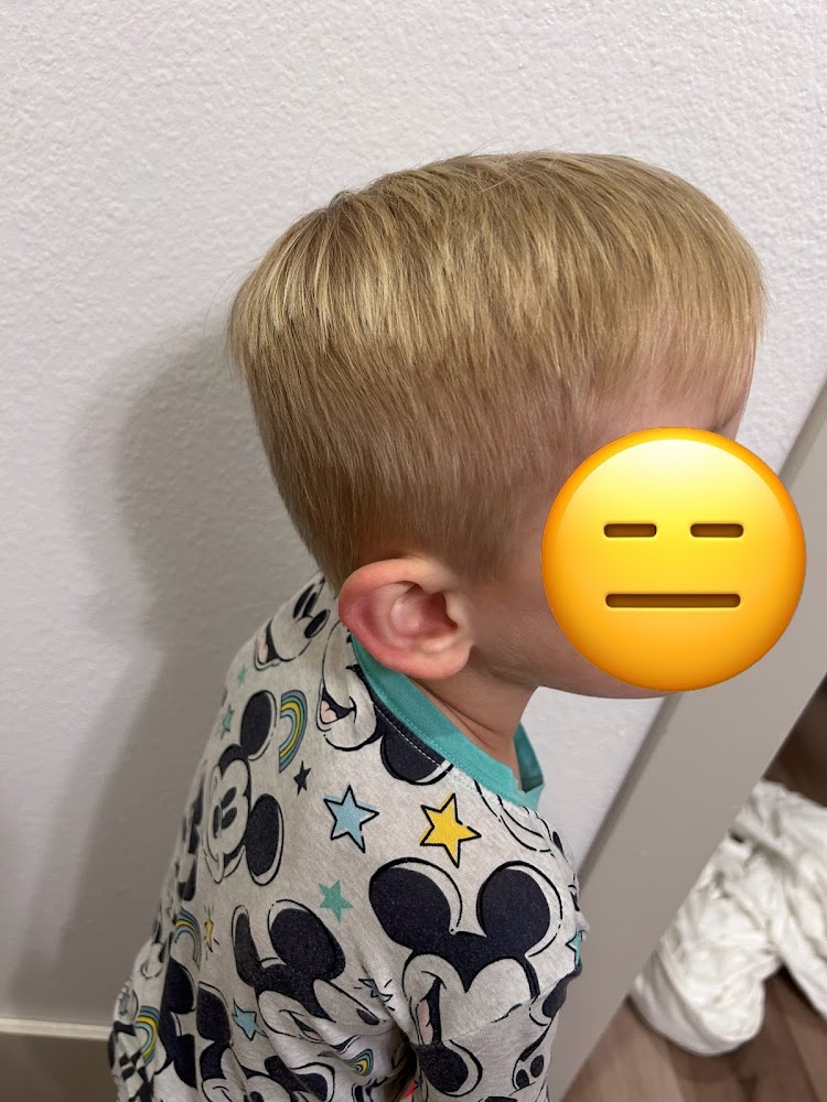 Finley’s Barbershop view 4