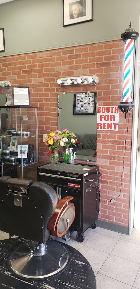 Flores Barber Shop view 4