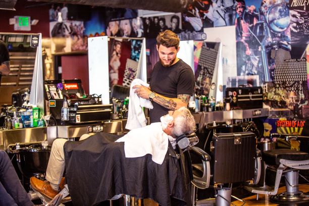 Floyd's 99 Barbershop view 4