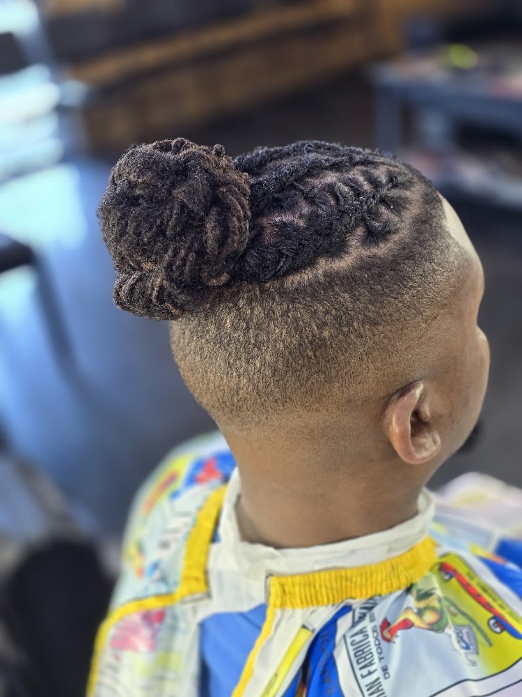 Fresh Theory Barbershop view 4