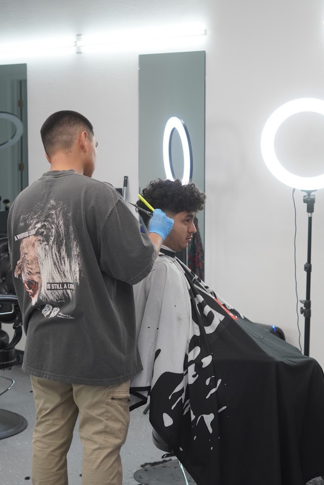 G’s Barber Studio view 3