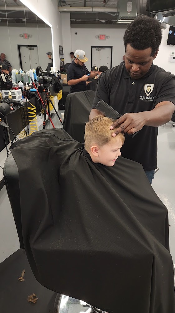 Galindo's Barbershop Conroe view 3