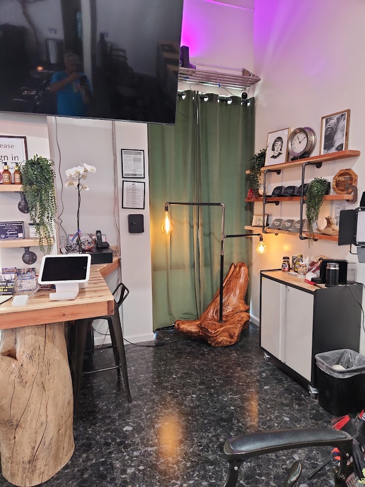 Guards Down Barbershop view 4