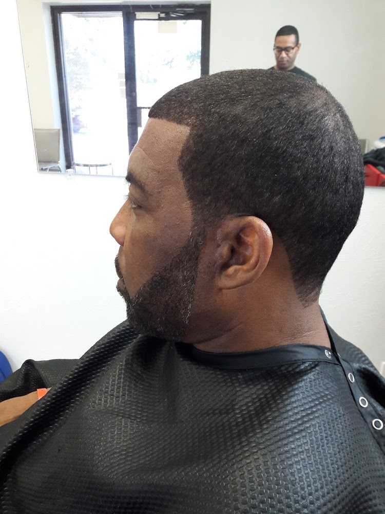 Gulley's BarberShop view 3