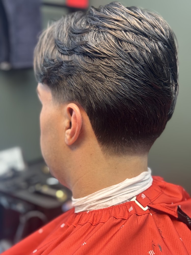 H&H Men’s Grooming view 5