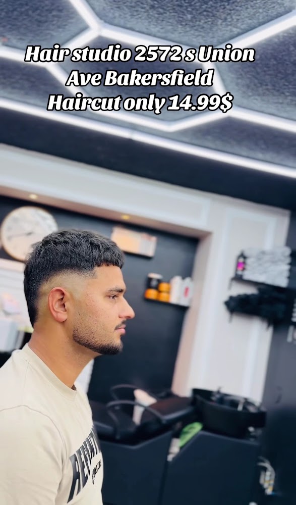Hair studio unisex salon view 4