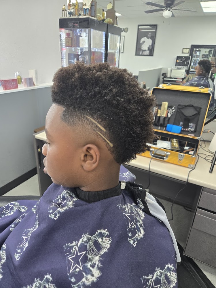 HairSmith Barbershop view 4