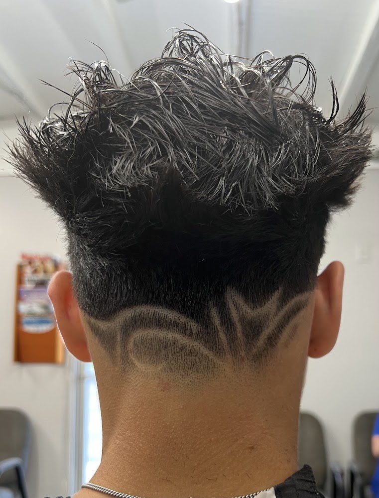 Hank's Barber shop view 3